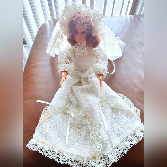 Vintage 1980s ginger bridal barbie rare find! Pristine condition! - Picture 2 of 8